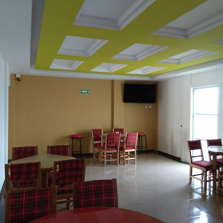 Hotel Rubi Manzanillo Eksteriør billede